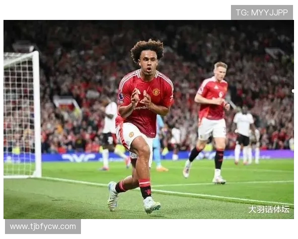 泰晤士称罗马冬窗欲租前锋齐尔克泽科莫俱乐部同样高度关注其动向